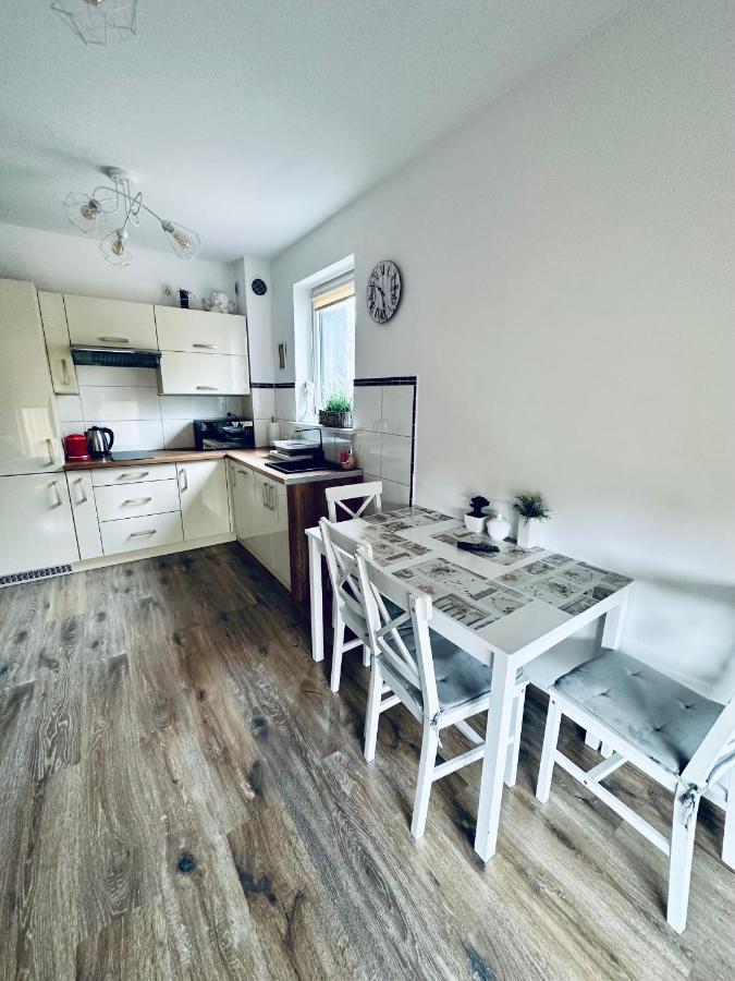 Al-dom Aniol Apartment *